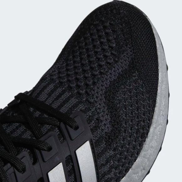 adidas UltraBOOST 5.0 DNA Black Reflective Boost - Picture 5 of 9